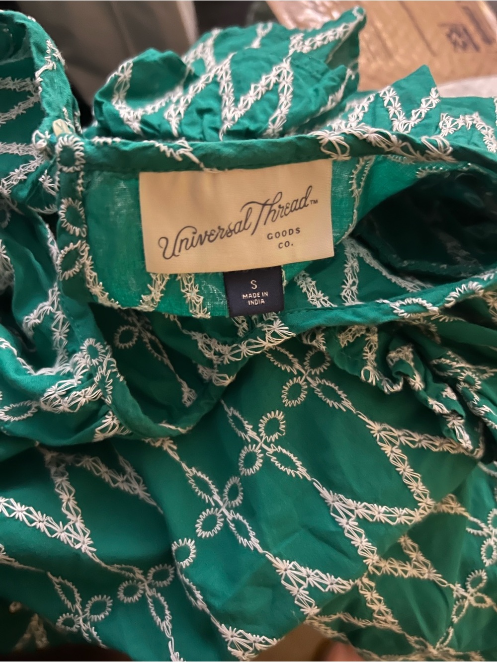 Universal Thread Green Geometric Ruffle Blouse - Picture 7 of 7